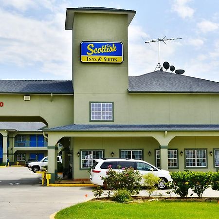 Scottish Inn And Suites Alvin Eksteriør billede