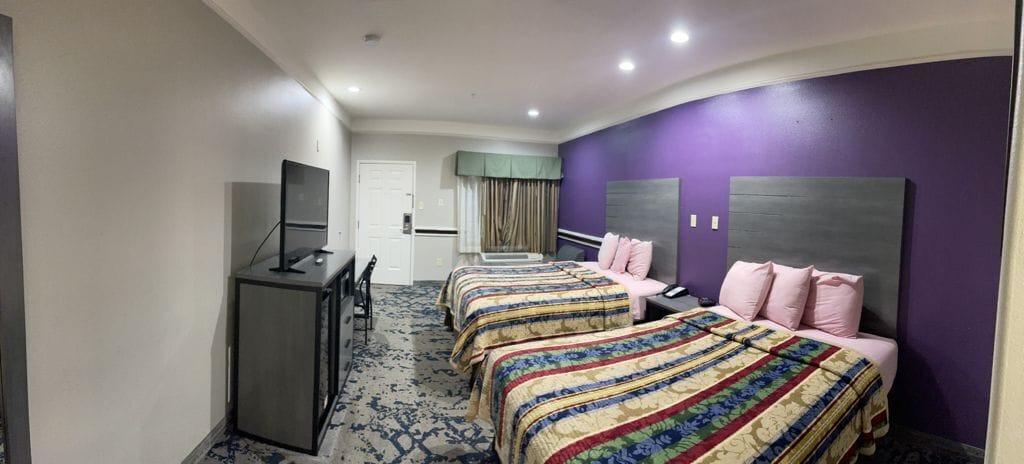 Scottish Inn And Suites Alvin Eksteriør billede