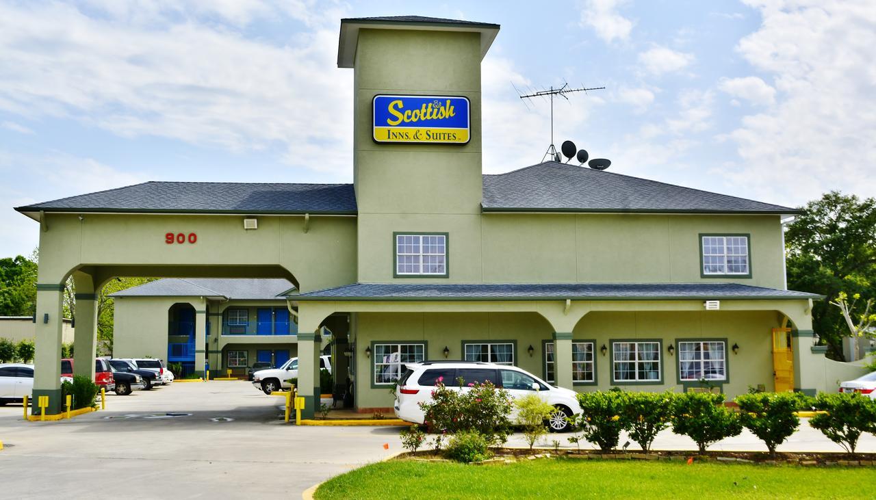 Scottish Inn And Suites Alvin Eksteriør billede
